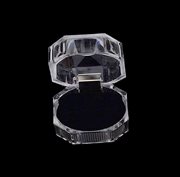 Ringæske - display "Diamant" med sort foer. 41 mm